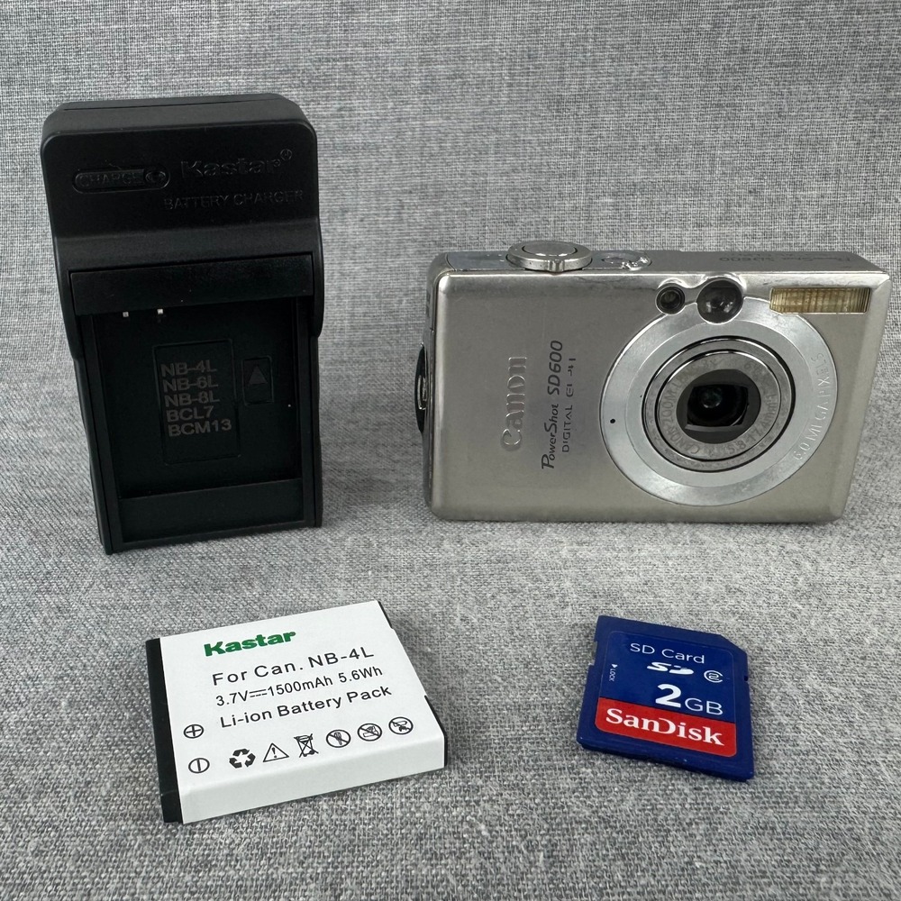 Canon PowerShot SD600 6MP Digital Camera 2GB SD Battery Charger Tested *READ*